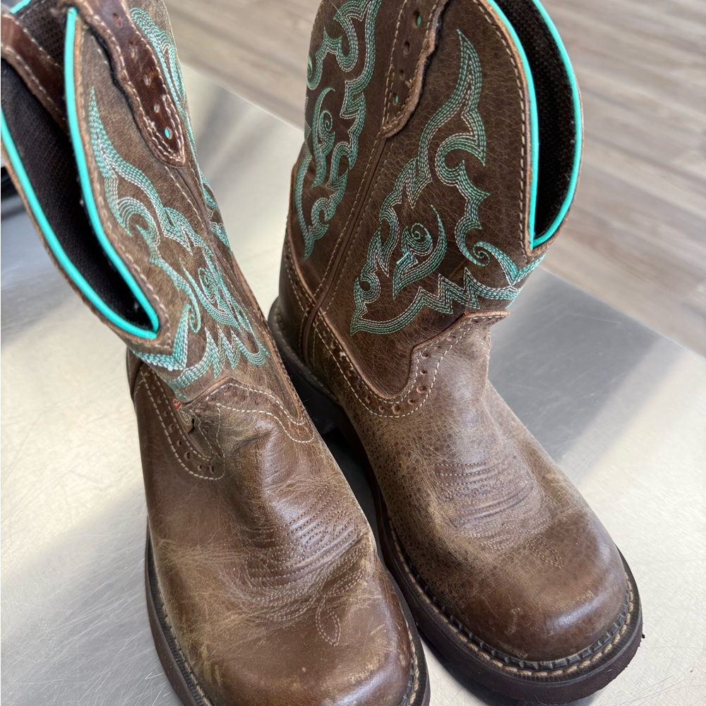 Justin Boots Brown and Teal Ankle Boots